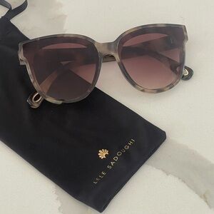 NWOT Lele Sadoughi Brooklyn Style Tortoise Shell Sunglasses
